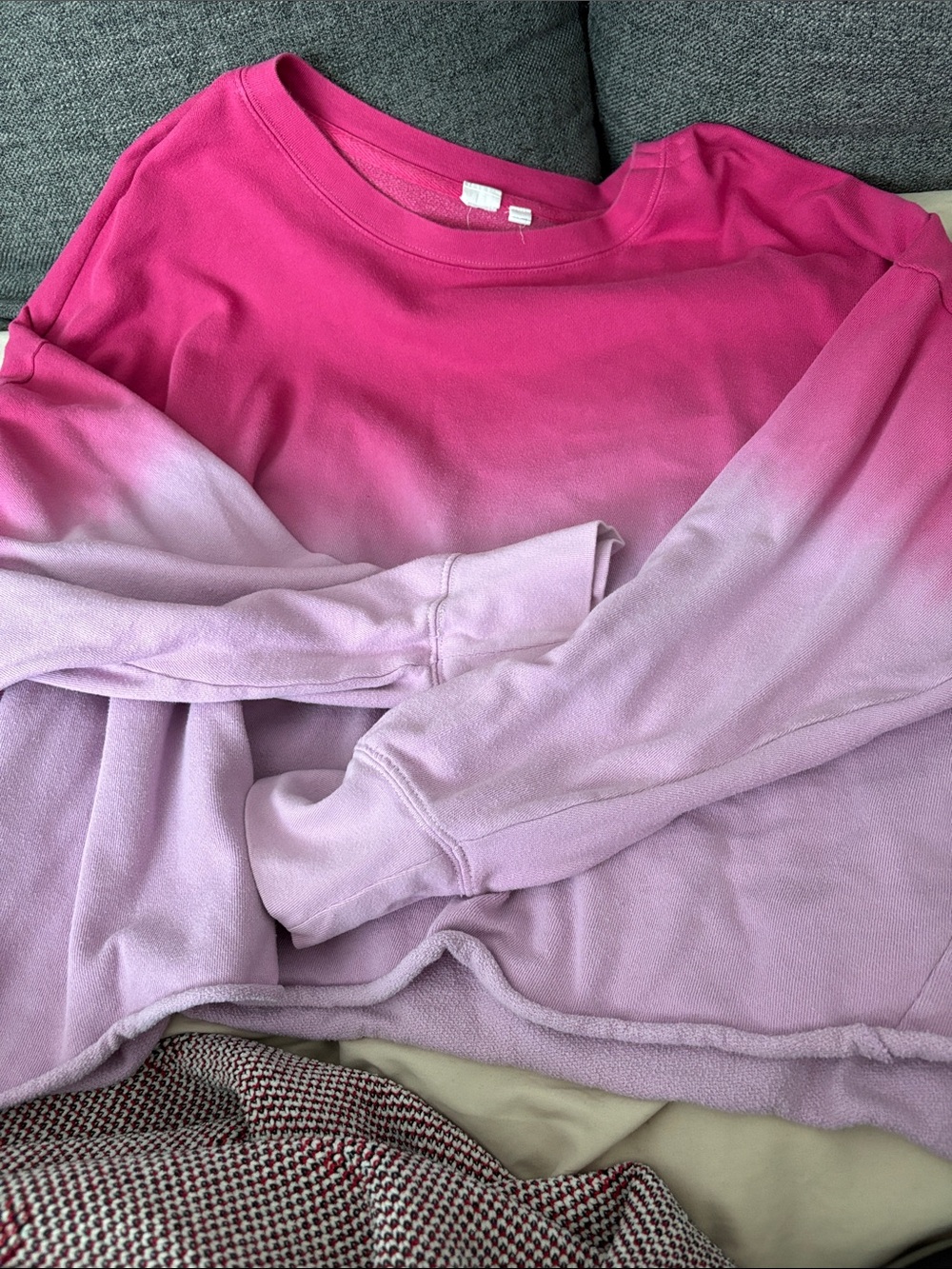GAP Ombre Crewneck Sweatshirt in Pink